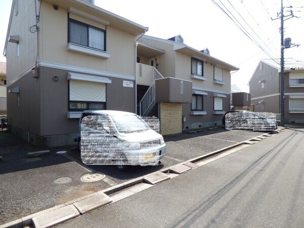 駐車場(敷地内駐車場です（要空き確認）)