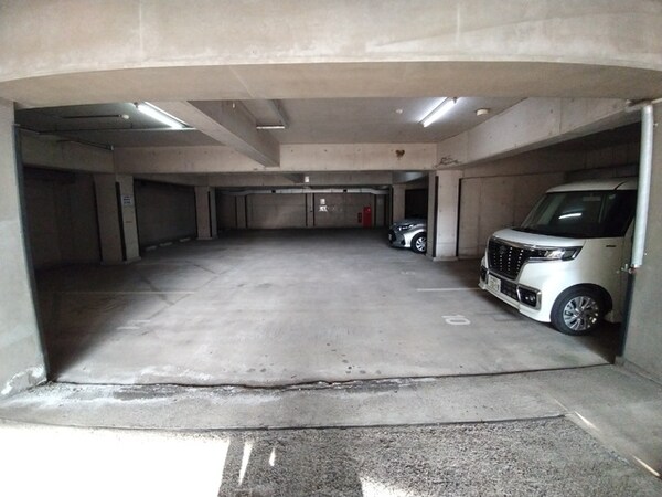 駐車場(駐車場（空き要確認）)