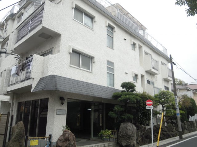 カールトンコート