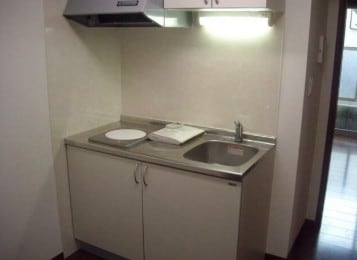 物件内観写真4　(IHクッキングヒーター。)