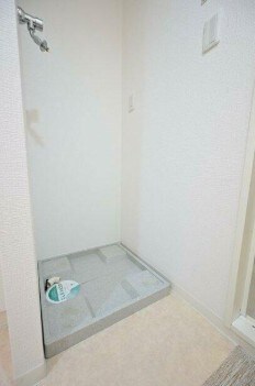 物件内観写真7　(室内洗濯機置き場。)