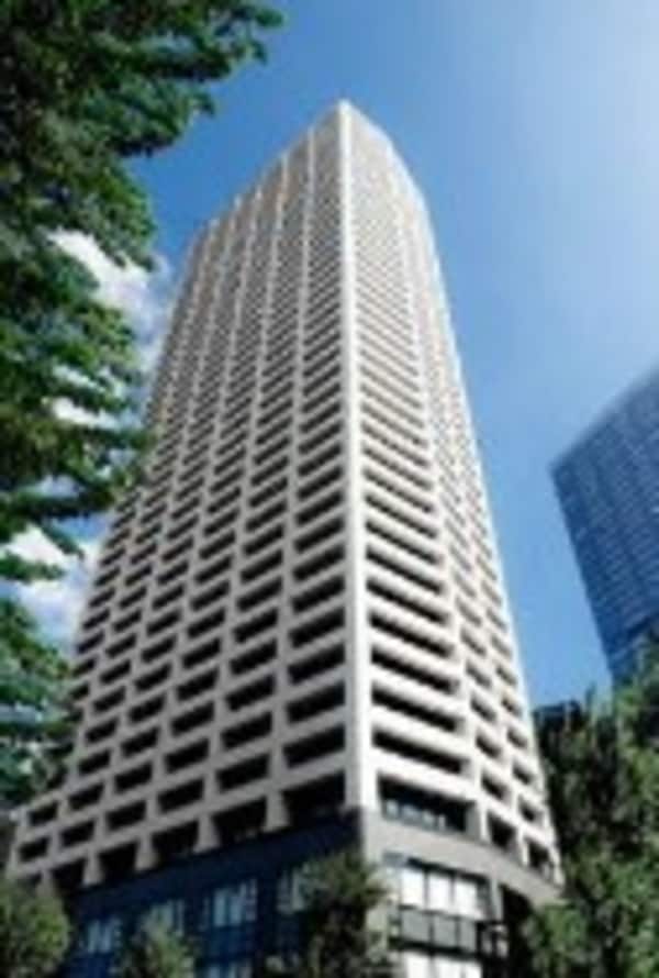 外観(鉄筋コンクリート造のがっちりとした建物。)