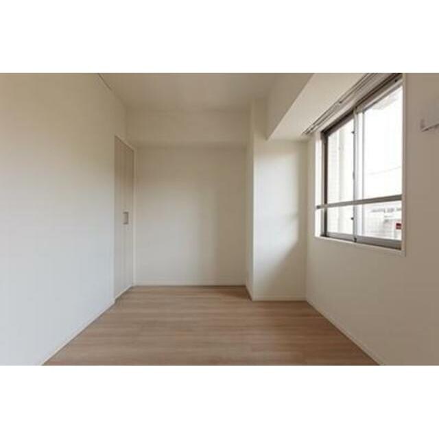 物件内観写真8　(きれいなフローリング。)