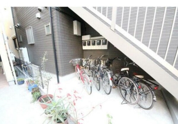 建物設備(駐輪場有り。)
