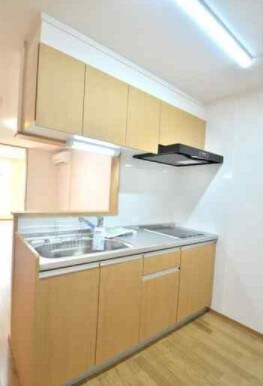 物件内観写真4　(システムキッチン。)