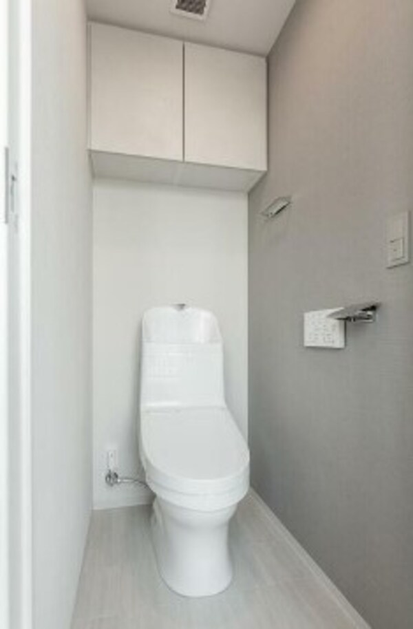 トイレ(温水洗浄便座。)