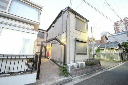 物件外観写真1　(綺麗な外観。)