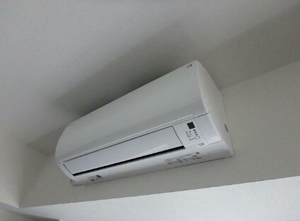 物件内観写真10　(エアコン完備。)