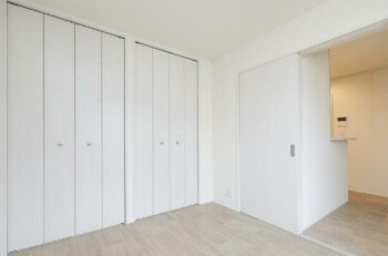 物件内観写真9　(きれいなフローリング。)