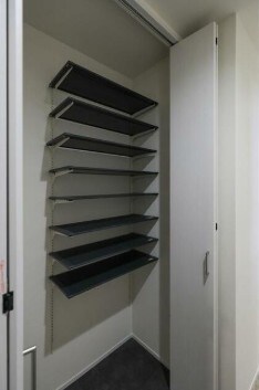 物件内観写真12　(シューズボックス完備！)