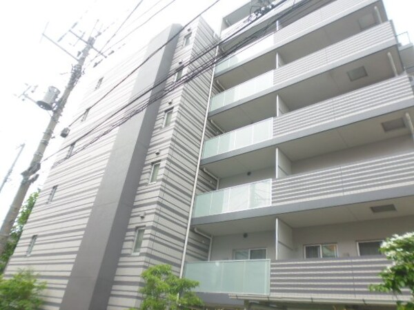 外観(鉄筋コンクリート造のがっちりとした造り。)