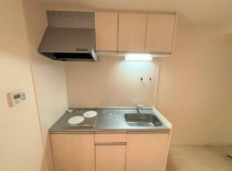 物件内観写真3　(システムキッチン。)