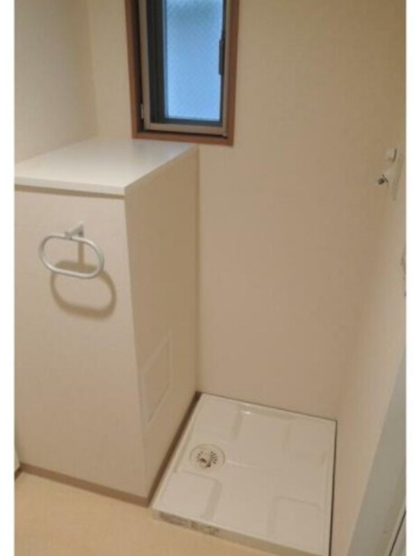 建物設備(室内洗濯機置き場。)