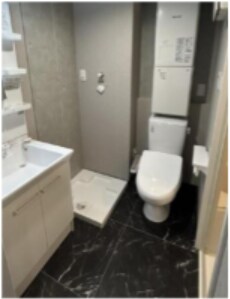 物件内観写真5　(温水洗浄便座。)