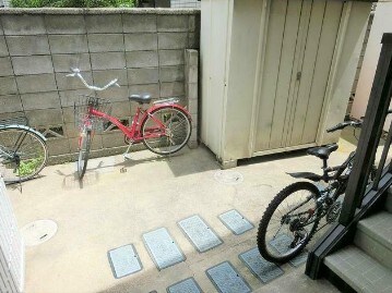 物件内観写真13　(駐輪場完備！)