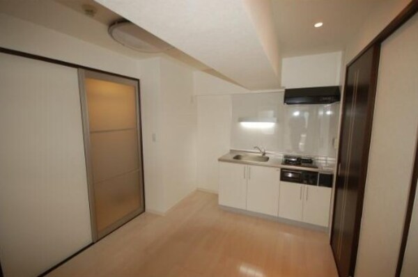 居室(5帖のきれいなDK。)