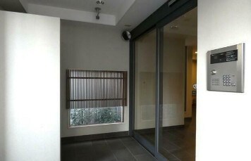 物件内観写真12　(モニター付きオートロックで防犯面も安心です！)