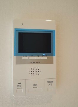物件内観写真7　(モニター付きインターホンで防犯面も安心です！)