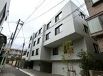 鉄筋コンクリート造のがっちりとした建物。
