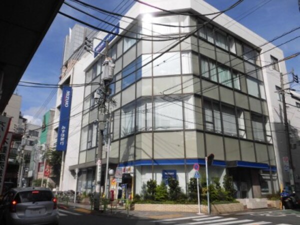 周辺環境(みずほ銀行 西荻窪支店 198m)