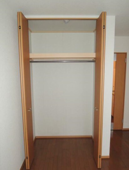 物件内観写真16　(クローゼット。)