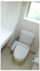 物件内観写真6　(温水洗浄便座。)