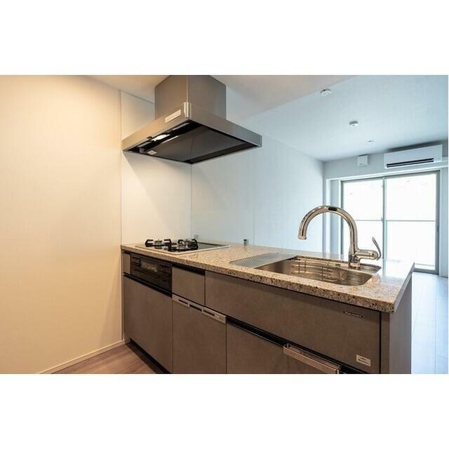 物件内観写真4　(システムキッチン。)