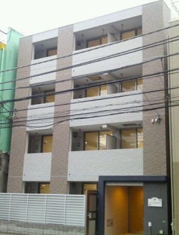外観(鉄筋コンクリート造のがっちりとした造り。)