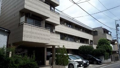 物件外観写真1　(落ち着いた雰囲気。)