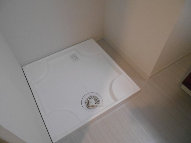 物件内観写真16　(室内洗濯機置場)