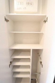 物件内観写真12　(シューズボックス完備！)