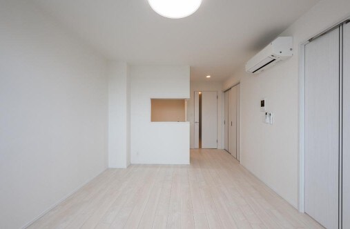 物件内観写真2　(11.9帖のきれいなLDK。)