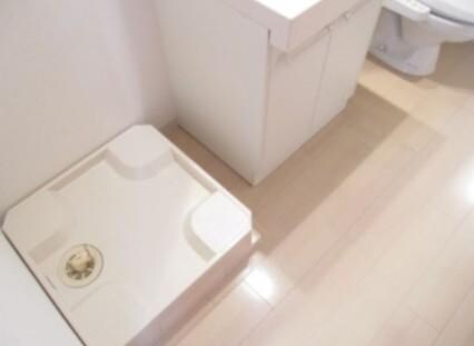 物件内観写真9　(室内洗濯機置き場。)