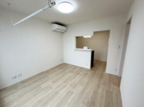 物件内観写真2　(9.6帖のきれいなLDK。)