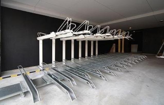 物件内観写真12　(駐輪場。)