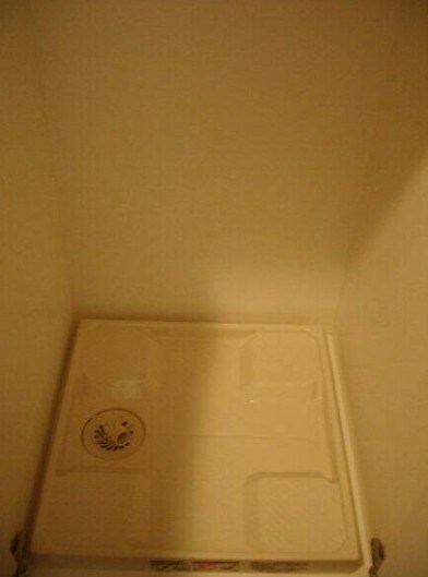 物件内観写真9　(室内洗濯機置き場。)