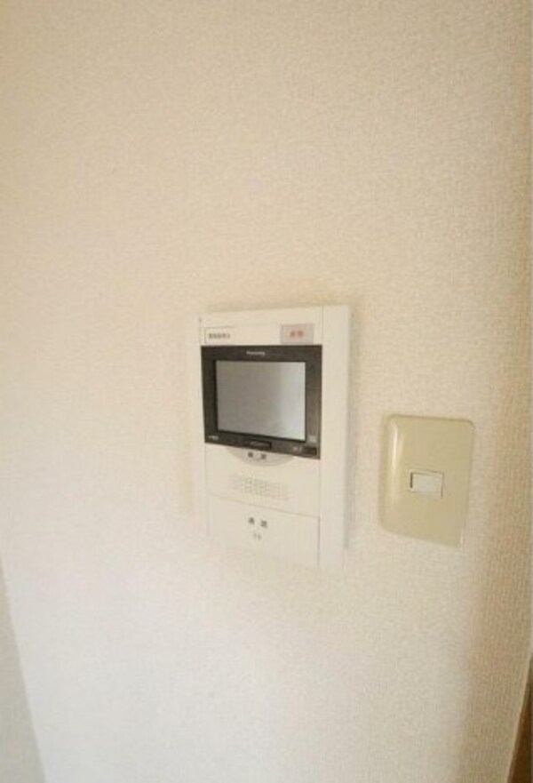 セキュリティ(モニター付きインターホンで来客時も安心！)