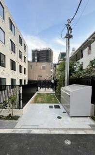 物件内観写真3　(敷地内ゴミ出し可能。)