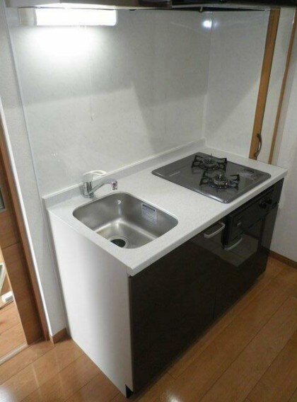 物件内観写真4　(システムキッチン。)