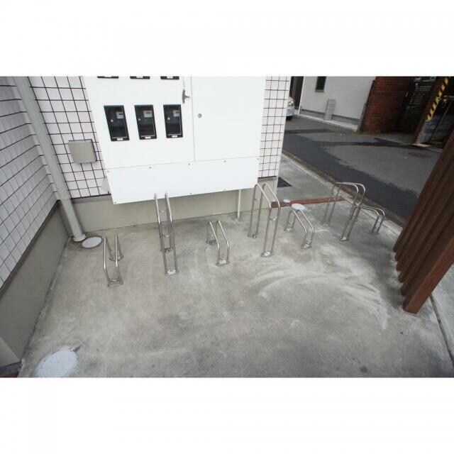 物件内観写真19　(駐輪場完備！)