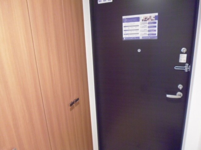 物件内観写真10　(シューズボックス完備。)