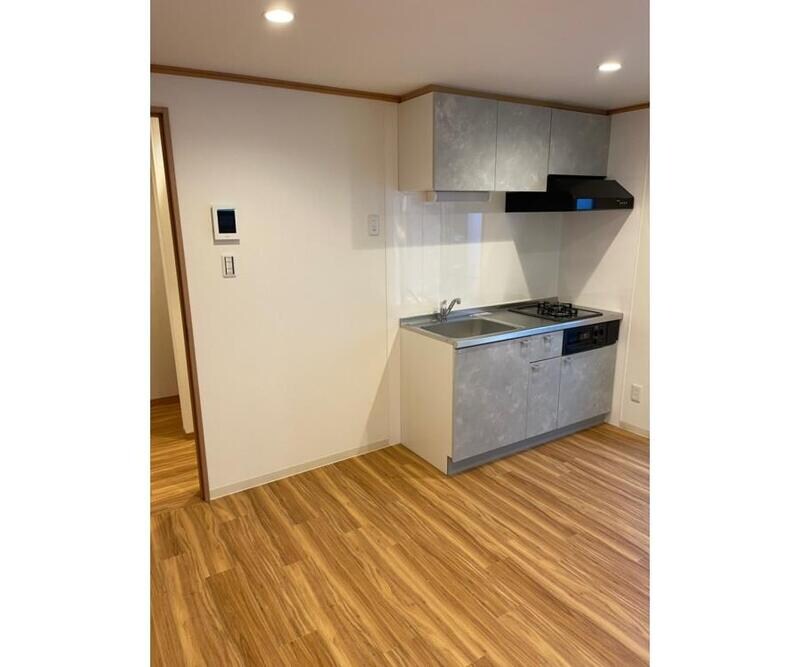 物件内観写真3　(システムキッチン。)