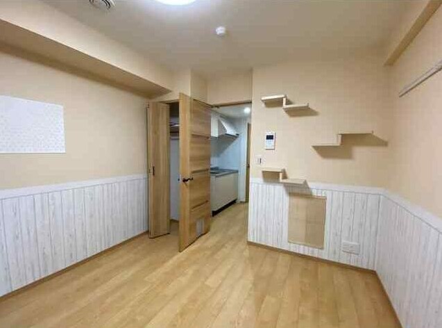 物件内観写真8　(クローゼット完備。)