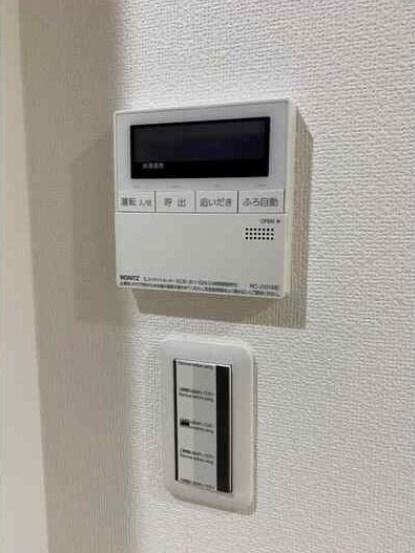 物件内観写真15　(モニター付きインターホンで防犯面も安心です！)