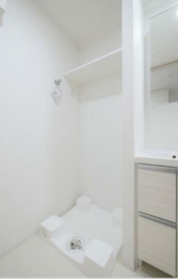 建物設備(室内洗濯機置き場。)