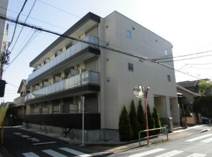 物件外観写真1　(落ち着いた雰囲気。)