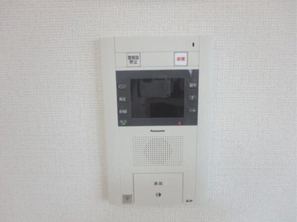 セキュリティ(モニター付きインターホン。)
