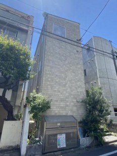 物件外観写真1　(きれいな外観。)