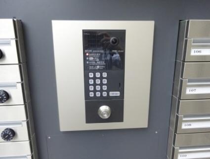 物件内観写真18　(オートロック付き。)