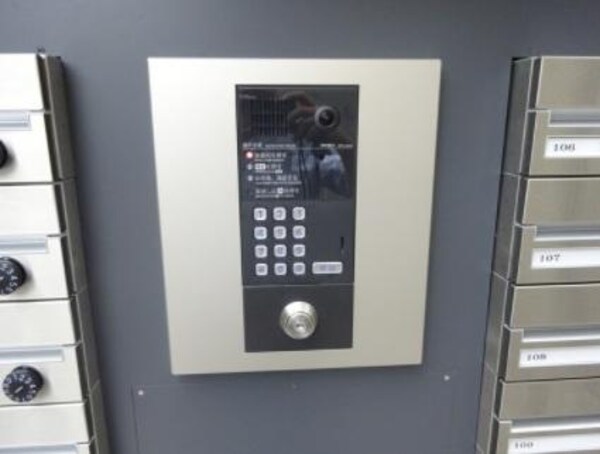 セキュリティ(オートロック付き。)